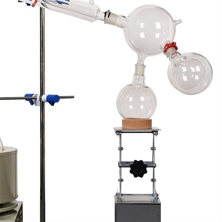 Short Path Vacuum Distillation